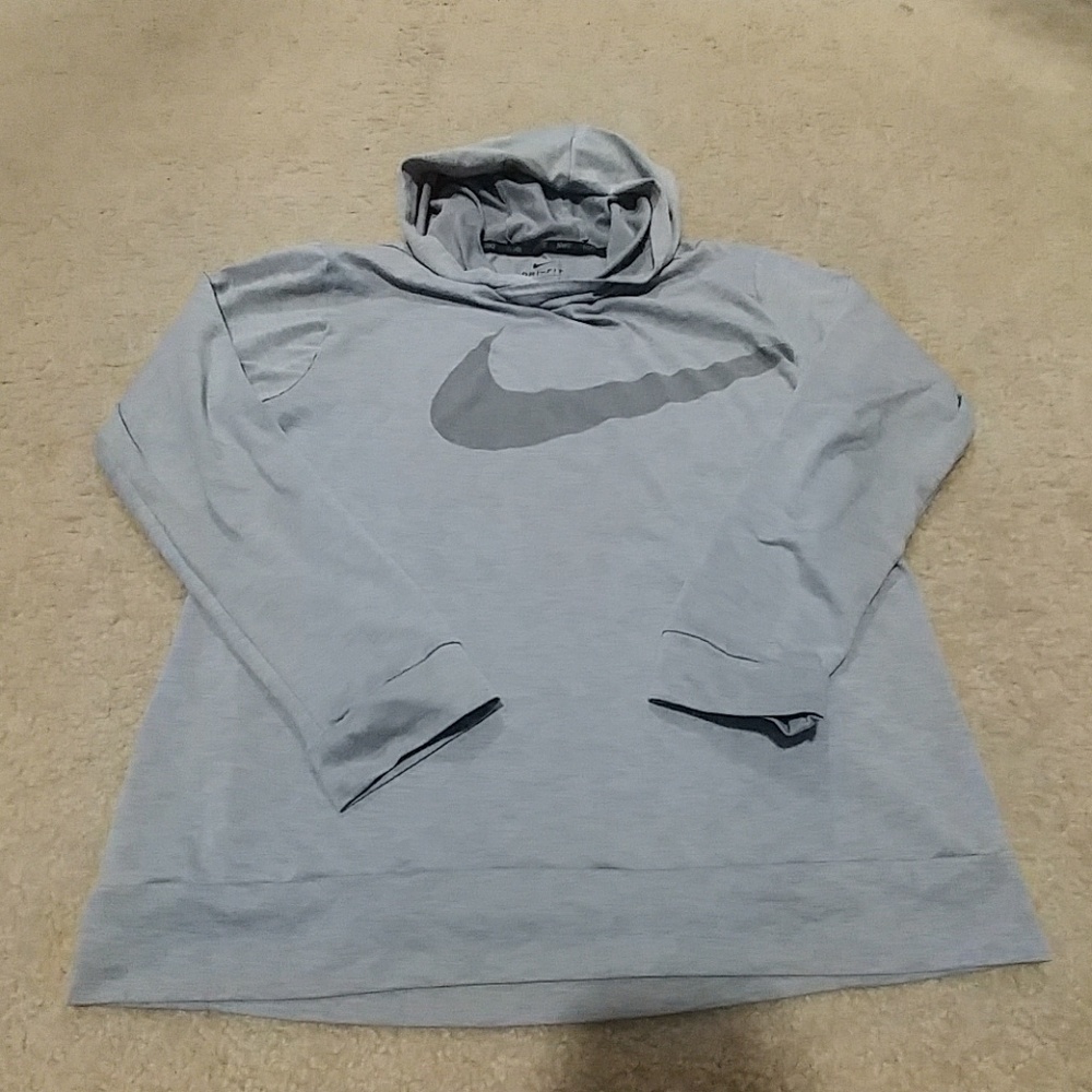 Boys Nike long sleeve shirt